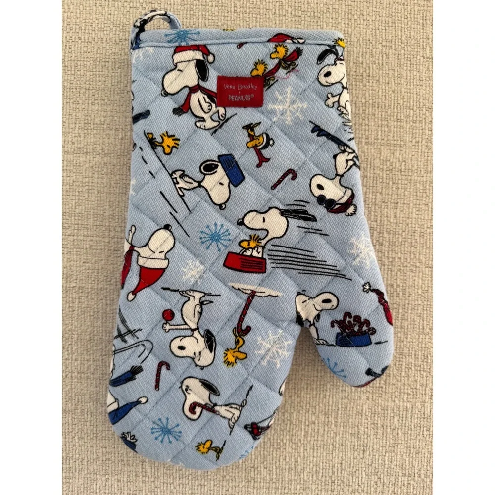 NWOT Vera Bradley & Peanuts Oven Mitt SKI JUMP SNOOPY Pot Holder Blue Snoopy